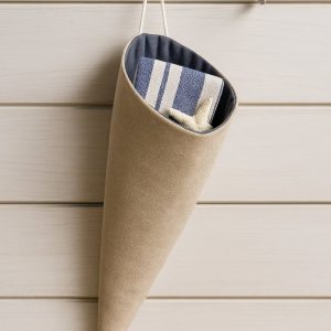 Olé & Co Linnen puntzakje in maritieme stijl met schelpjes.